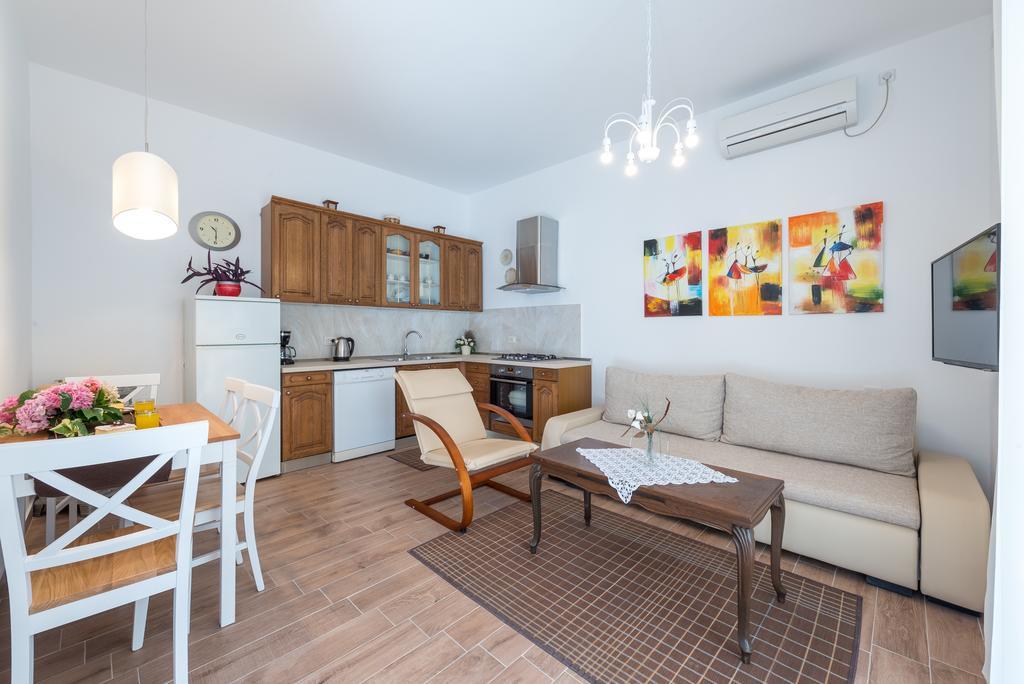 K&L Central Apartments Дубровник Екстер'єр фото