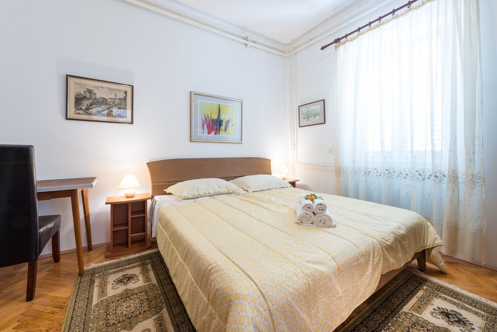 K&L Central Apartments Дубровник Екстер'єр фото